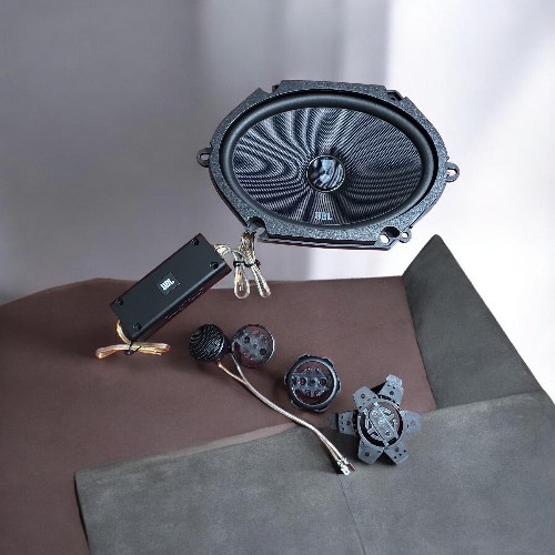 JBL SPLIT SYSTEM 360W 120W RMS 6X8"